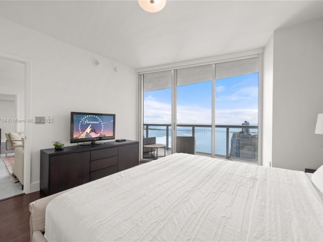 Apartment for rent  Unit #5003 - photo 6578272