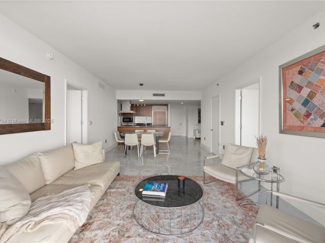 Apartment for rent  Unit #5003 - photo 6578277