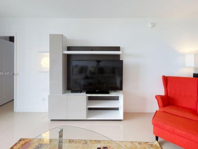 Apartment for sale  Unit #620 - photo 6571218