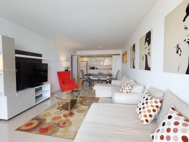 Apartment for sale  Unit #620 - photo 6571226