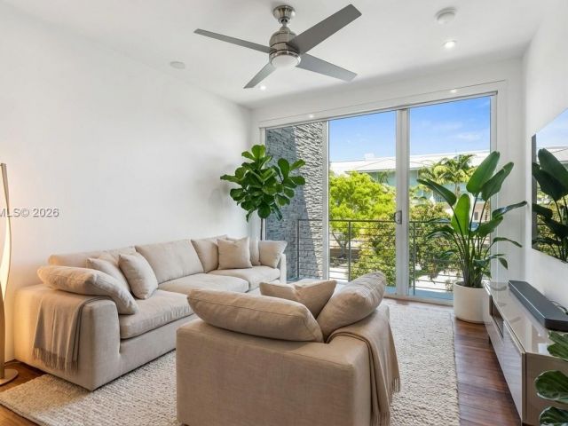 Home for sale at 544 Fernwood Rd 544 - photo 6570079