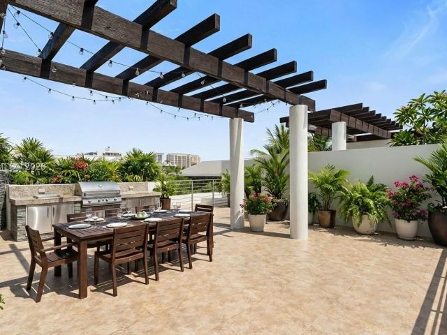 Home for sale at 544 Fernwood Rd 544 - photo 6570083