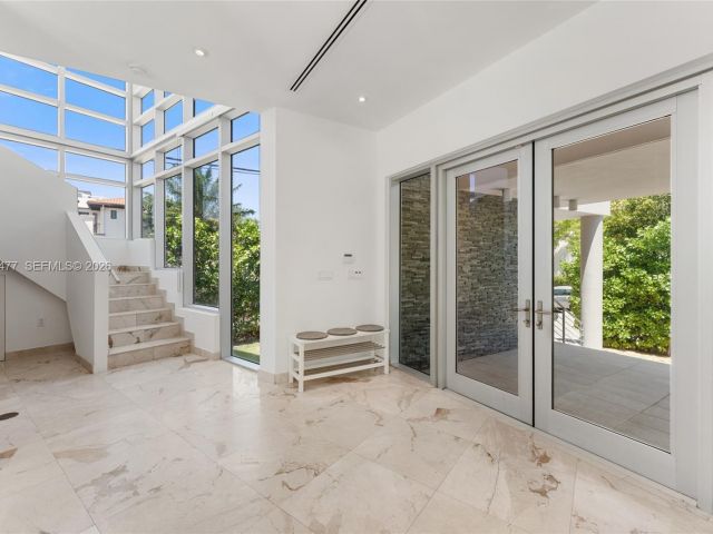 Home for sale at 544 Fernwood Rd 544 - photo 6570085