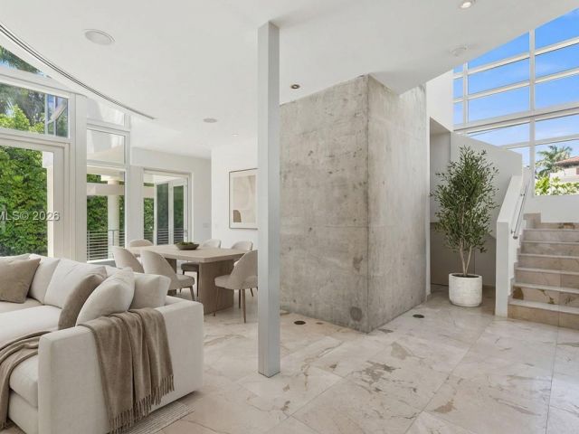 Home for sale at 544 Fernwood Rd 544 - photo 6570086