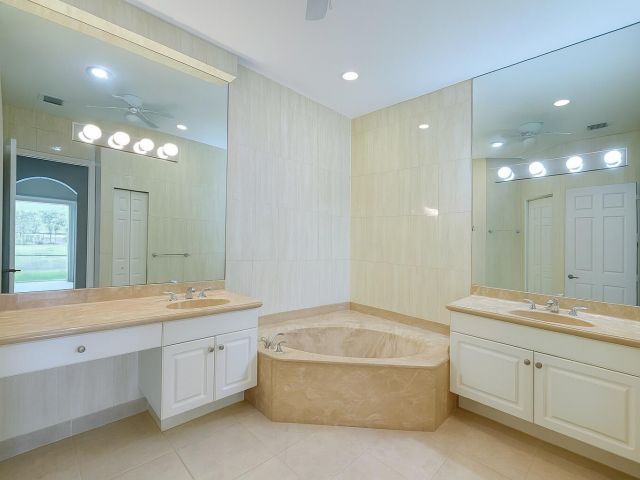 Home for rent at 2394 Kemps Bay - photo 6592380