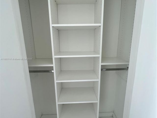 Apartment for sale  Unit #1208 - photo 6571166