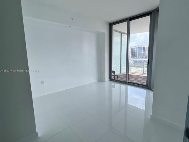 Apartment for sale  Unit #1208 - photo 6571173