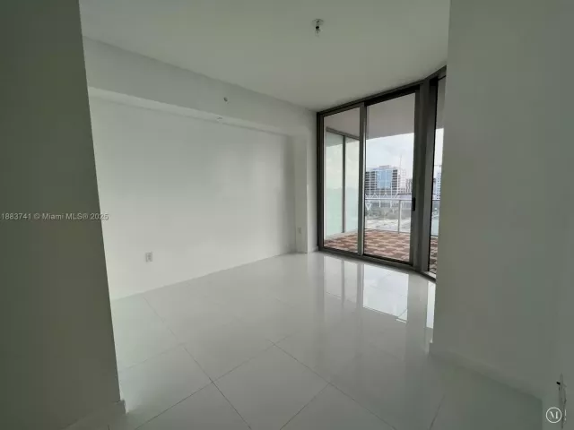 2-bedroom condo for sale in Miami - 851 NE 1st Ave 1208 - MondialRealty