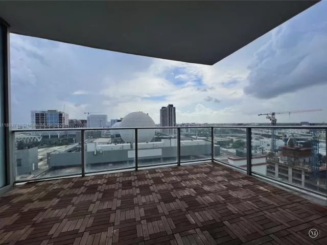 2-bedroom condo for sale in Miami - 851 NE 1st Ave 1208 - MondialRealty