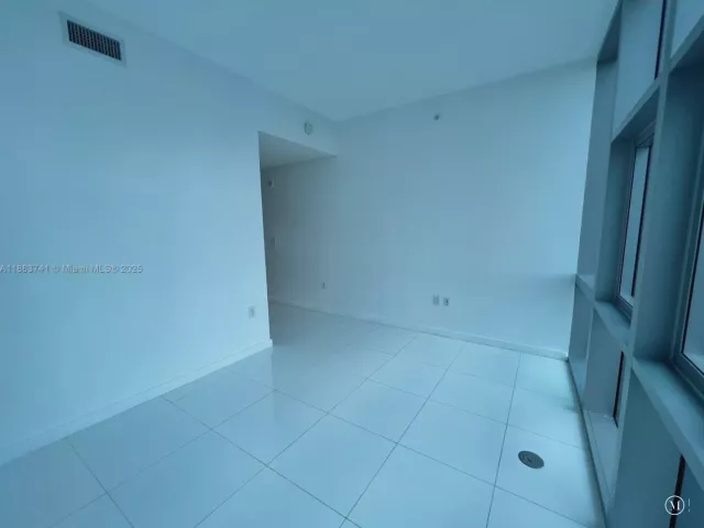 2-bedroom condo for sale in Miami - 851 NE 1st Ave 1208 - MondialRealty