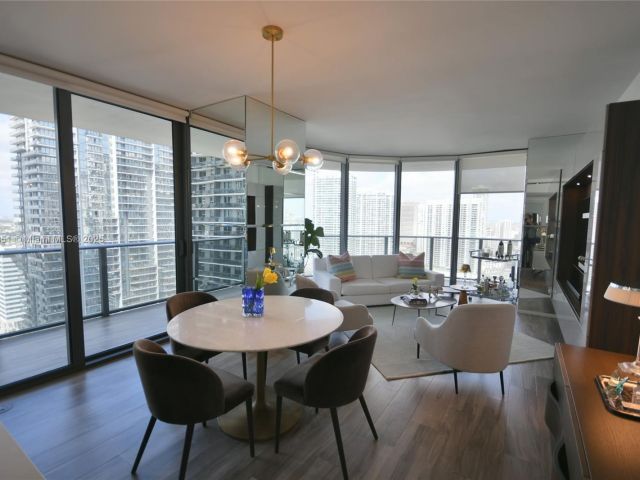 Apartment for sale  Unit #3109 - photo 6570967