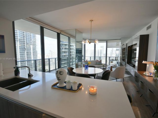 Apartment for sale  Unit #3109 - photo 6570968