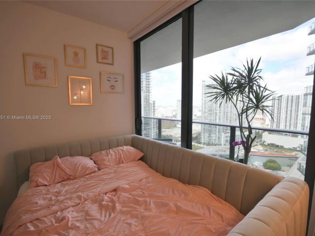 Apartment for sale  Unit #3109 - photo 6570977