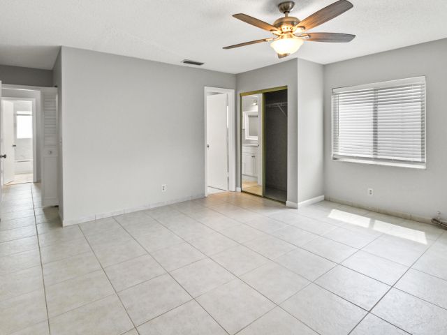 Home for rent at 22493 SW 56th Avenue - photo 6593737