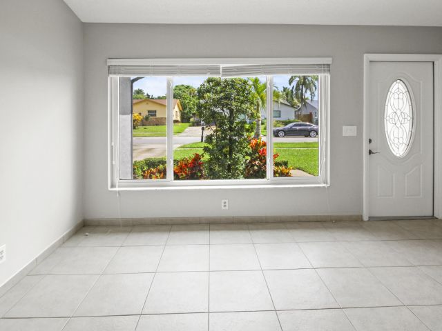 Home for rent at 22493 SW 56th Avenue - photo 6593748