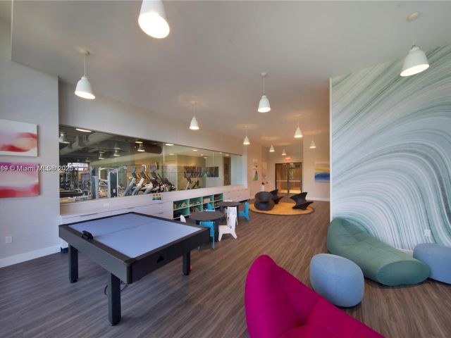 Apartment for rent  Unit #1717 - photo 6572795