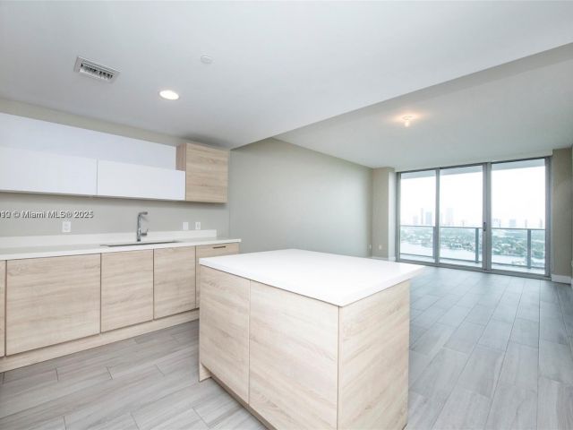 Apartment for rent  Unit #2616 - photo 6572784