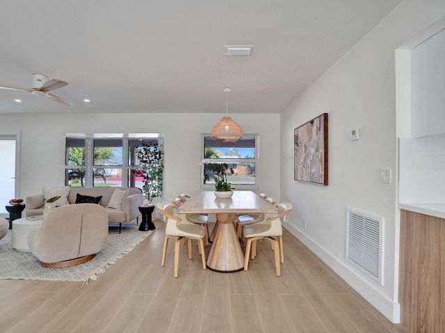 Home for sale at 530 Kingbird Circle - photo 6616910