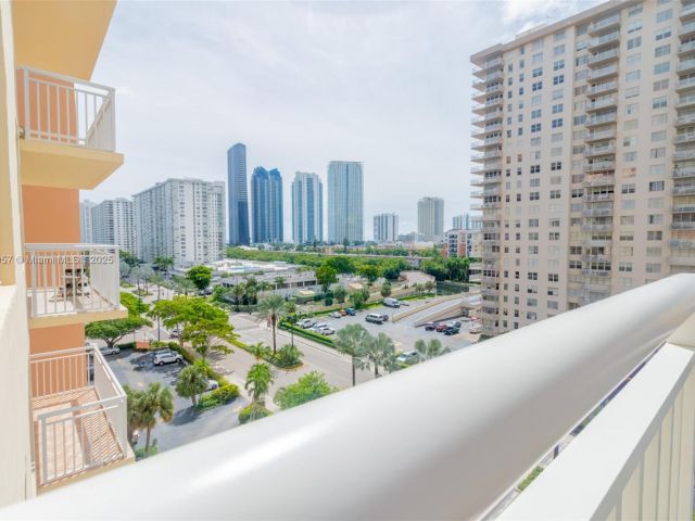 Apartment for sale  Unit #808 - photo 7435466