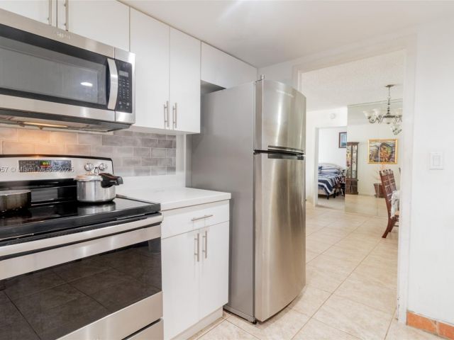 Apartment for sale  Unit #808 - photo 7435473