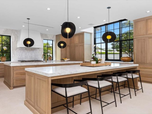 Home for sale at 734 S Ocean Boulevard - photo 6595169