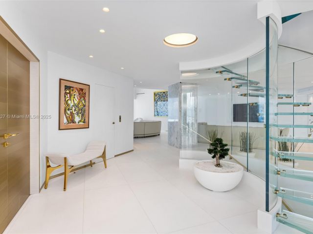 Apartment for sale  Unit #PH-5 - photo 6589593