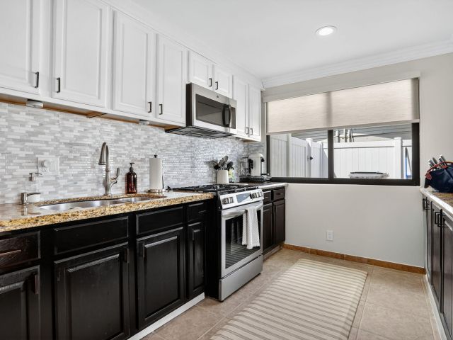 Home for sale at 2840 NE 7th Terrace - photo 6575003