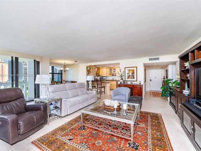 Apartment for sale  Unit #E501 - photo 6605971