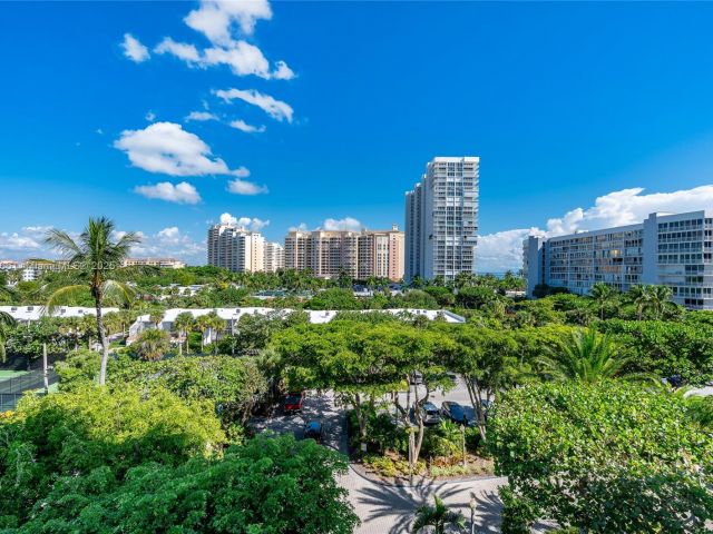 Apartment for sale  Unit #E501 - photo 6605977