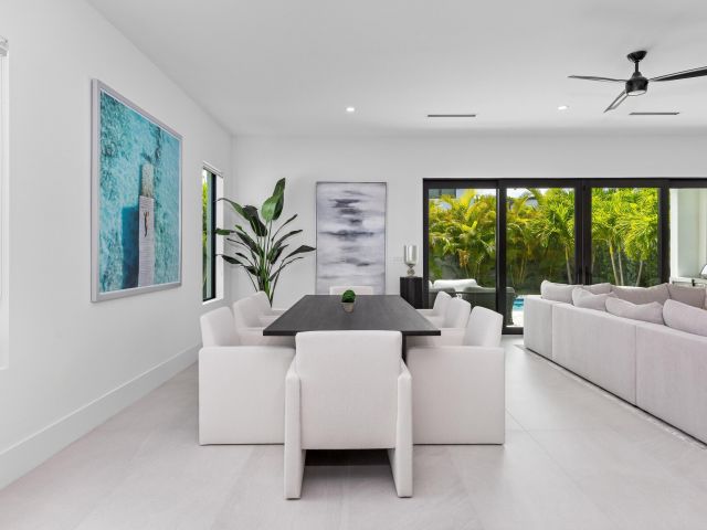 Home for sale at 698 Jeffery Street - photo 6593564