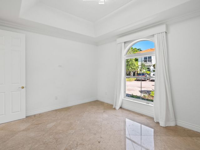 Home for rent at 1468 Mariner Way - photo 6737248