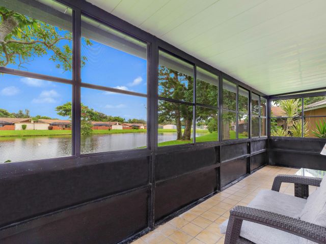 Home for rent at 1315 Summit Run Circle - photo 6592331