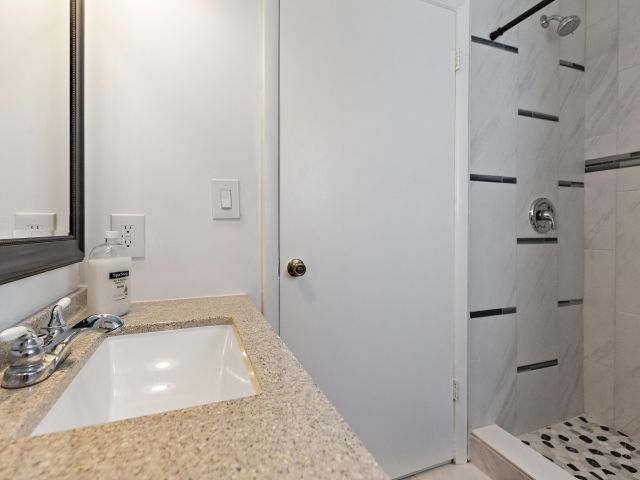 Home for rent at 1315 Summit Run Circle - photo 6592333