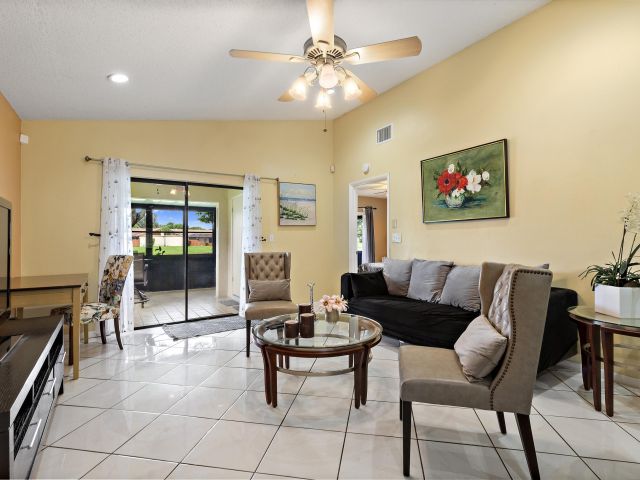 Home for rent at 1315 Summit Run Circle - photo 6592341