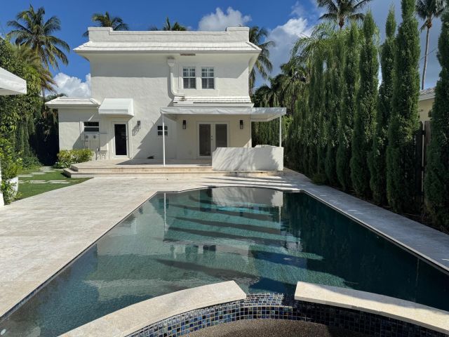 Home for rent at 224 10th Street - photo 6592292