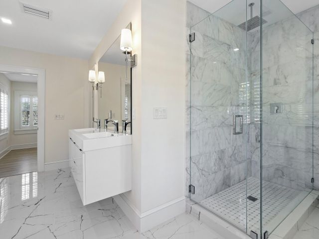 Home for rent at 224 10th Street - photo 6666661