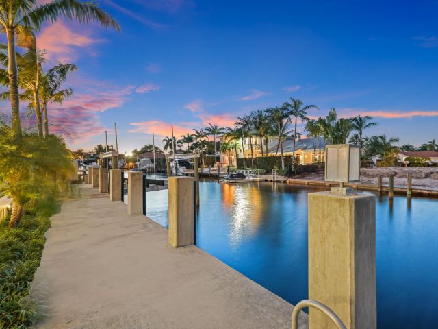 Home for sale at 933 Allamanda Drive - photo 6706800