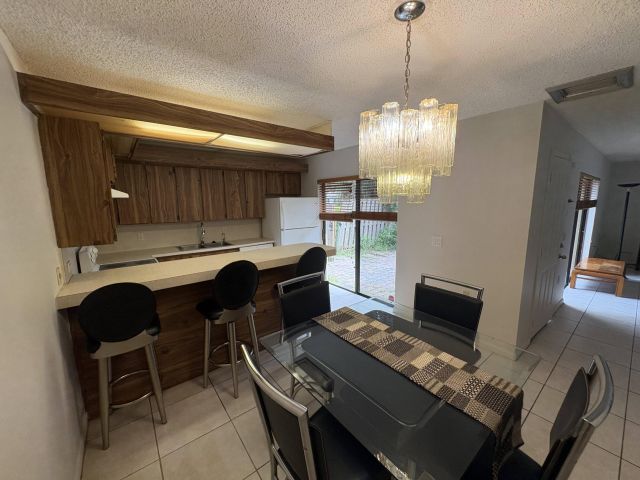 Home for rent at 2950 SW 22nd Circle 4a - photo 6595140