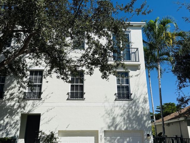 Home for rent at 507 M Street - photo 6659601