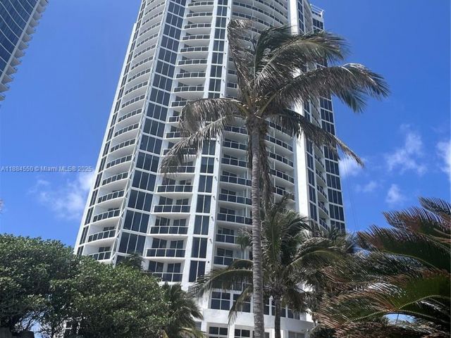 condo for sale in Sunny Isles Beach - 18001 Collins Ave 2206 - MondialRealty