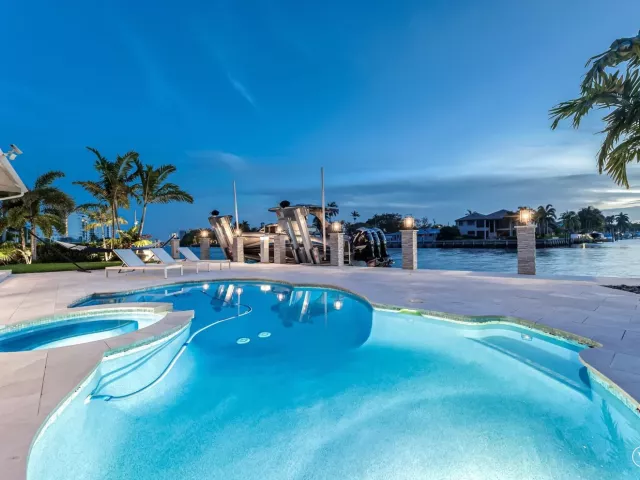 3-bedroom home for rent in Pompano Beach - 2005 N Riverside Drive - MondialRealty