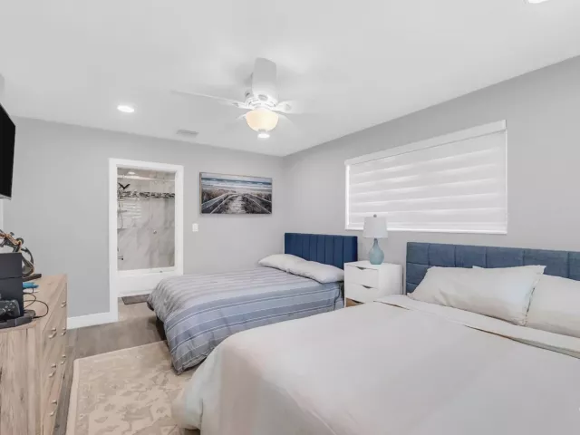 3-bedroom home for rent in Pompano Beach - 2005 N Riverside Drive - MondialRealty