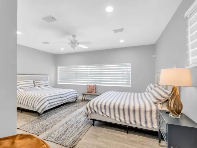 3-bedroom home for rent in Pompano Beach - 2005 N Riverside Drive - MondialRealty