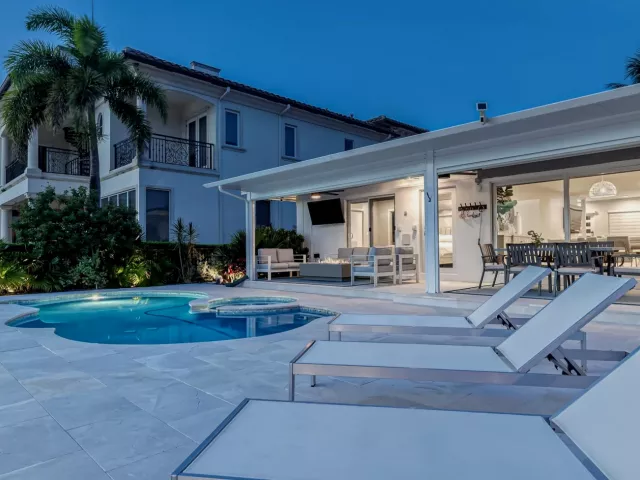 3-bedroom home for rent in Pompano Beach - 2005 N Riverside Drive - MondialRealty