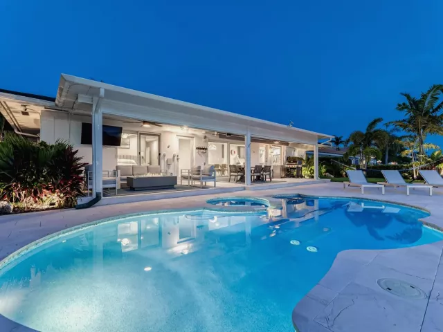 3-bedroom home for rent in Pompano Beach - 2005 N Riverside Drive - MondialRealty