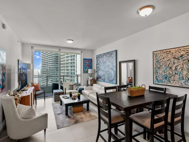 1-bedroom condo for sale in Miami - 1080 Brickell Ave 2503 - MondialRealty
