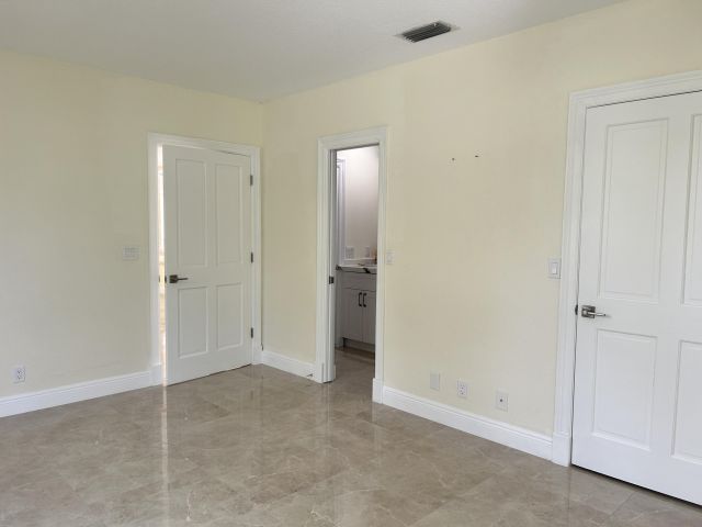 Home for sale at 6123 Wildcat Run - photo 6631778