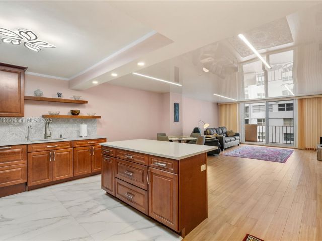 1-bedroom condo for sale in Hallandale Beach - 1865 S Ocean Dr 16B - MondialRealty