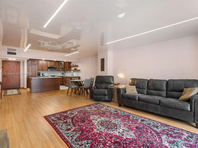 1-bedroom condo for sale in Hallandale Beach - 1865 S Ocean Dr 16B - MondialRealty