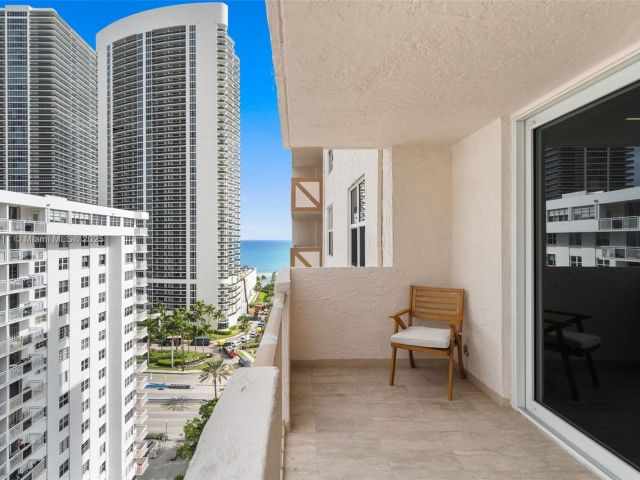 1-bedroom condo for sale in Hallandale Beach - 1865 S Ocean Dr 16B - MondialRealty